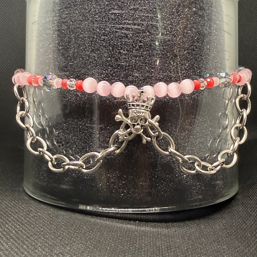 Crowned in Ruins- Gothic royal statement choker